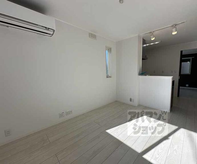 【プレジール嵯峨野】間取