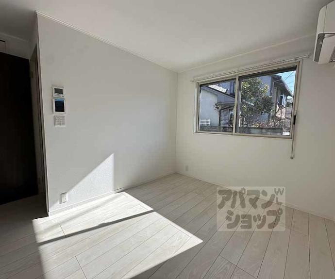 【プレジール嵯峨野】間取