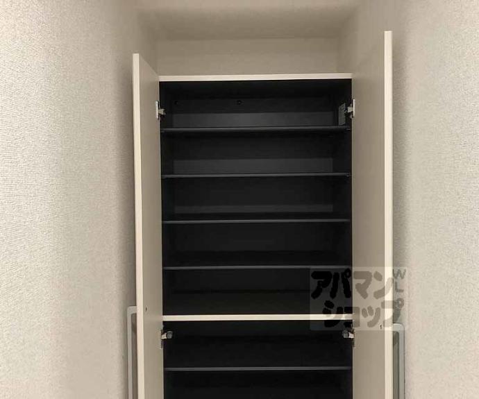 【ヴィラ　デュース】間取