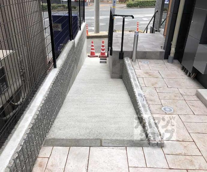 【ヴィラ　デュース】間取