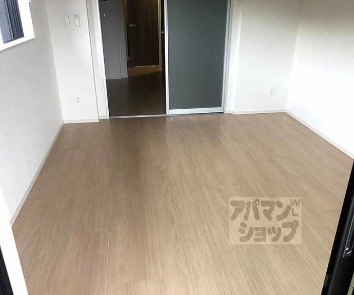 【ヴィラ　デュース】間取