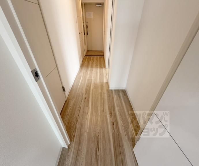 【グランジェ　リサーチパーク　イースト】間取