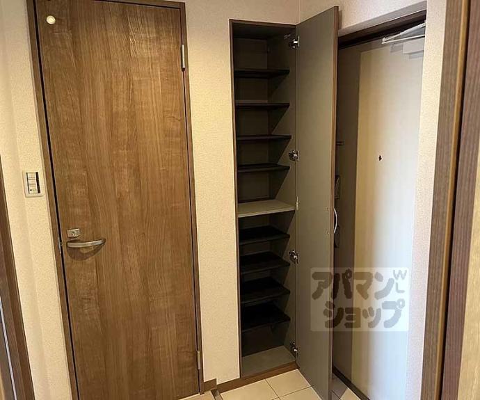 【カーサ・フェリーチェ桂】間取