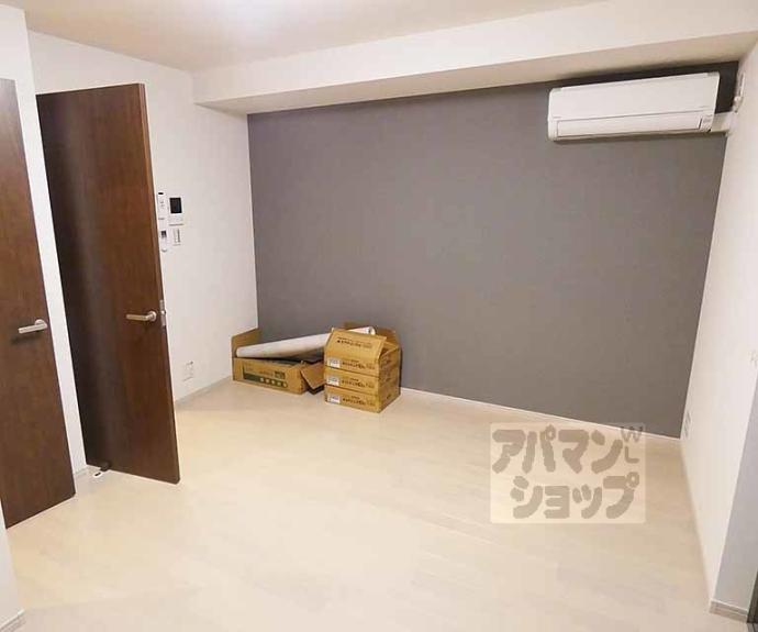 【ウェルスクエア京都西陣ＷＥＳＴ】間取