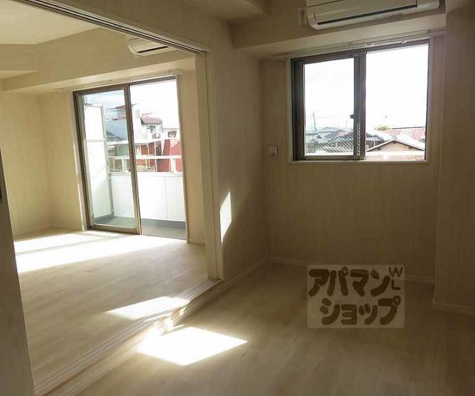 【K'sメゾン聚楽】間取