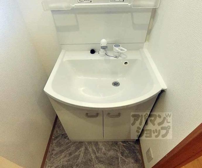 【コンフォート円町】間取