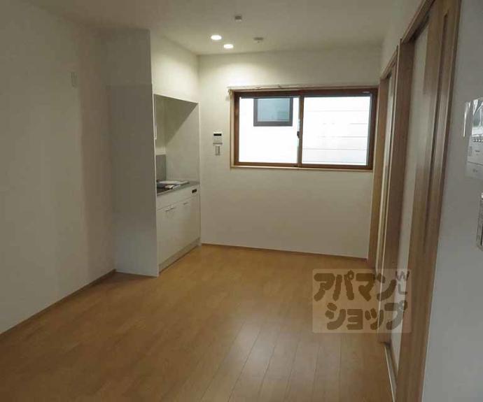 【コンフォート円町】間取