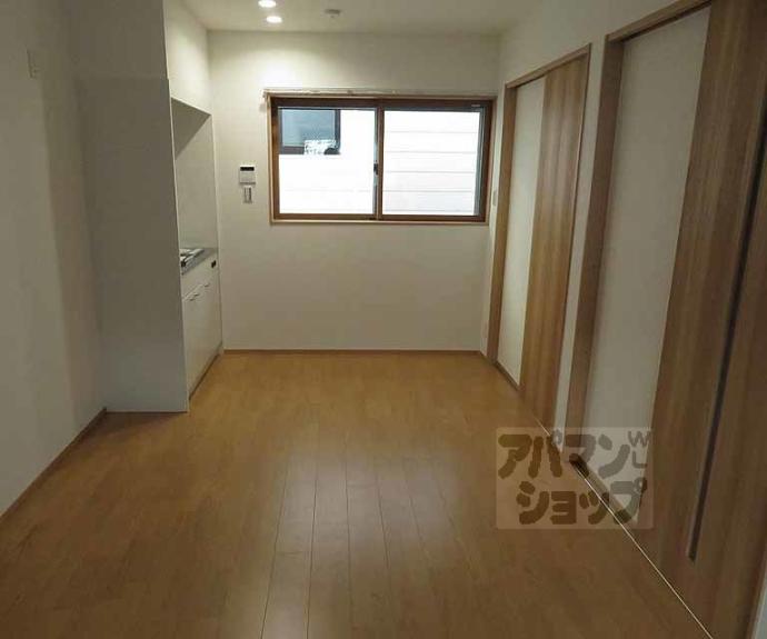 【コンフォート円町】間取