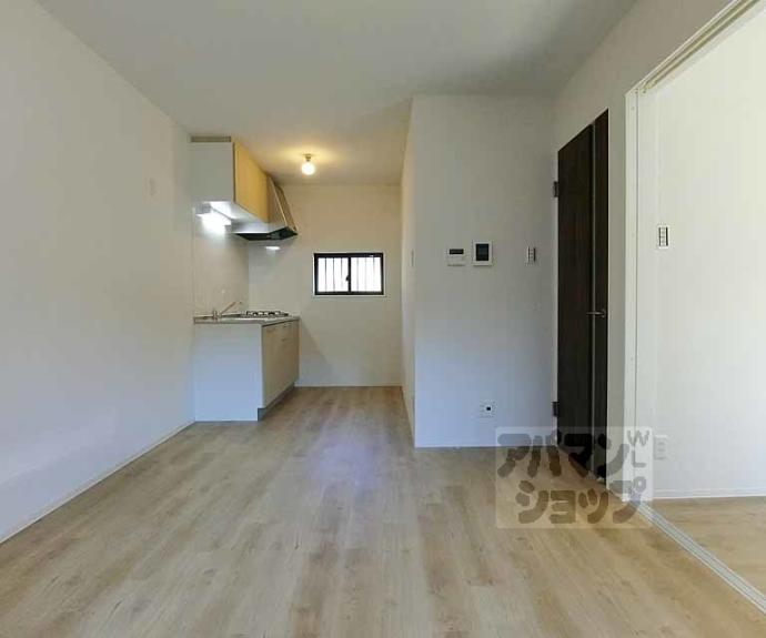 【西ノ京西中合町貸家６４番地】間取