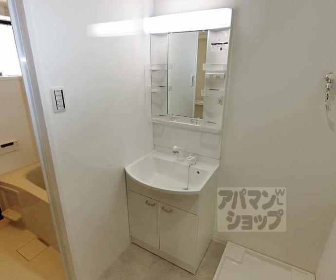 【西ノ京西中合町貸家６４番地】間取