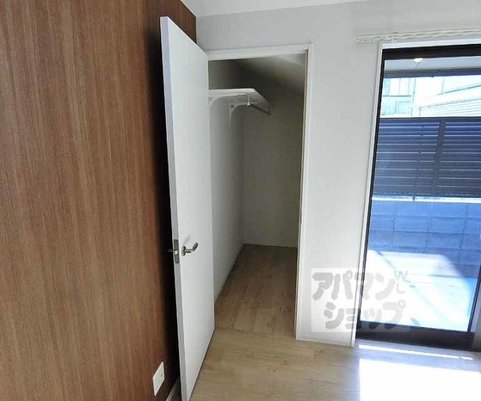 【西ノ京西中合町貸家６４番地】間取