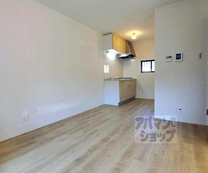 【西ノ京西中合町貸家６４番地】間取