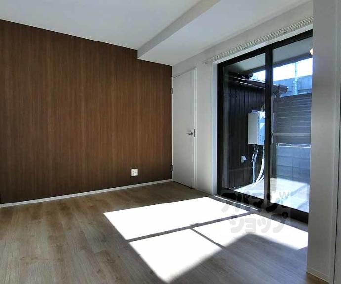 【西ノ京西中合町貸家６４番地】間取