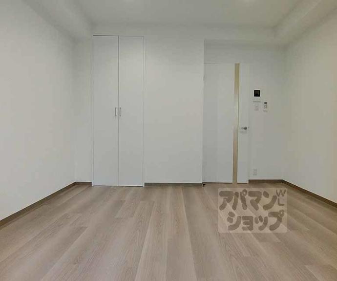 【ＴＨＥ　ＧＡＲＮＥＴ　ＳＵＩＴＥ　ＲＥＳＩＤＥＮＣＥ西院Ⅰ】間取