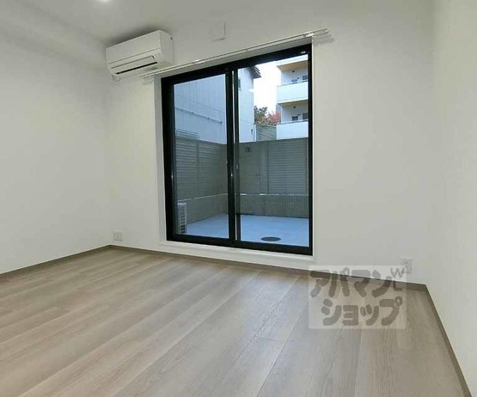 【ＴＨＥ　ＧＡＲＮＥＴ　ＳＵＩＴＥ　ＲＥＳＩＤＥＮＣＥ西院Ⅰ】間取