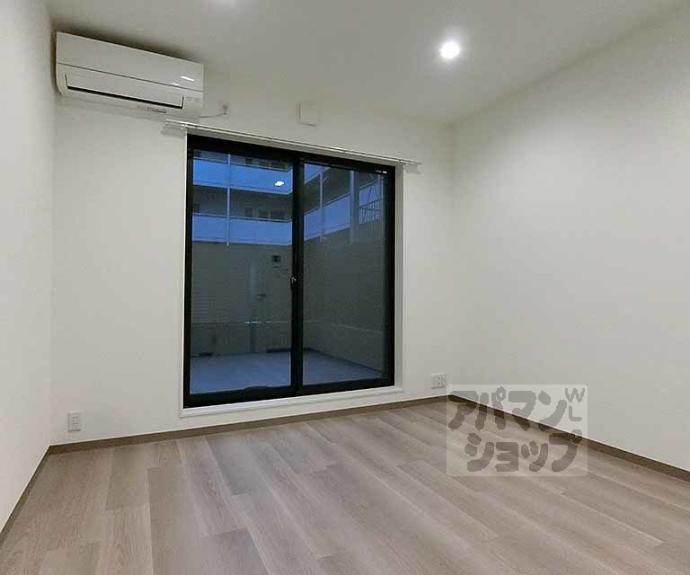 【ＴＨＥ　ＧＡＲＮＥＴ　ＳＵＩＴＥ　ＲＥＳＩＤＥＮＣＥ西院Ⅰ】間取