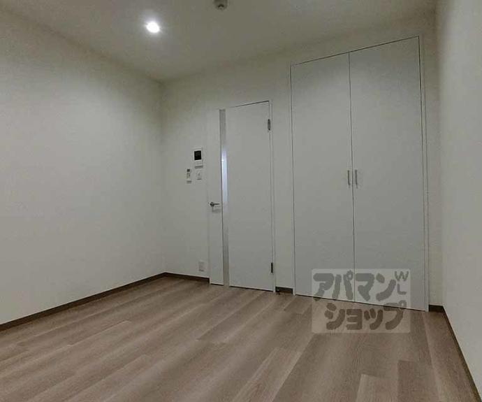 【ＴＨＥ　ＧＡＲＮＥＴ　ＳＵＩＴＥ　ＲＥＳＩＤＥＮＣＥ西院Ⅰ】間取