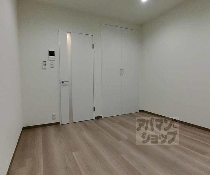 【ＴＨＥ　ＧＡＲＮＥＴ　ＳＵＩＴＥ　ＲＥＳＩＤＥＮＣＥ西院Ⅰ】間取