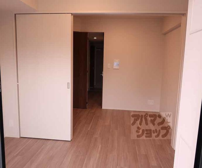 【エステムコート京都 梅小路公園】間取