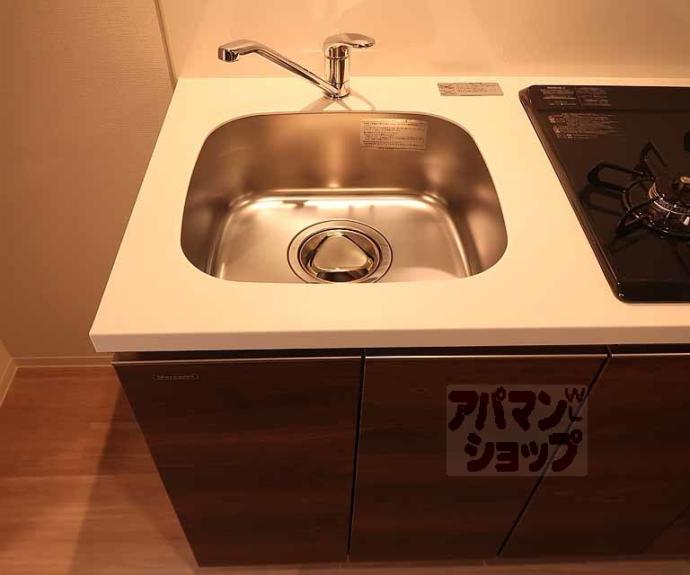 【エステムコート京都 梅小路公園】間取