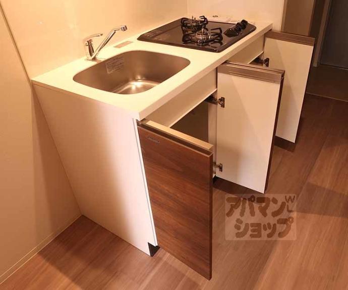 【エステムコート京都　梅小路公園】間取