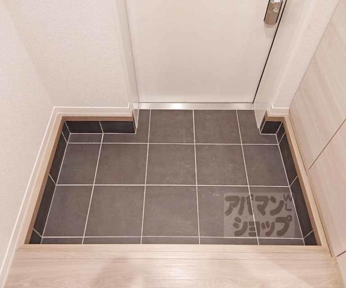 【Ｃｏｍｆｉｅｌｄ　シャーメゾン】間取