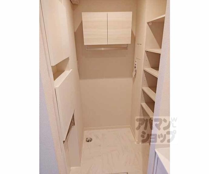 【Ｃｏｍｆｉｅｌｄ　シャーメゾン】間取