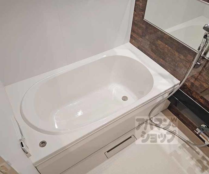 【Ｃｏｍｆｉｅｌｄ　シャーメゾン】間取