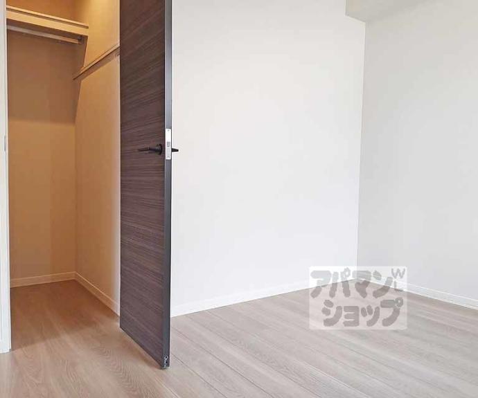 【Ｃｏｍｆｉｅｌｄ　シャーメゾン】間取