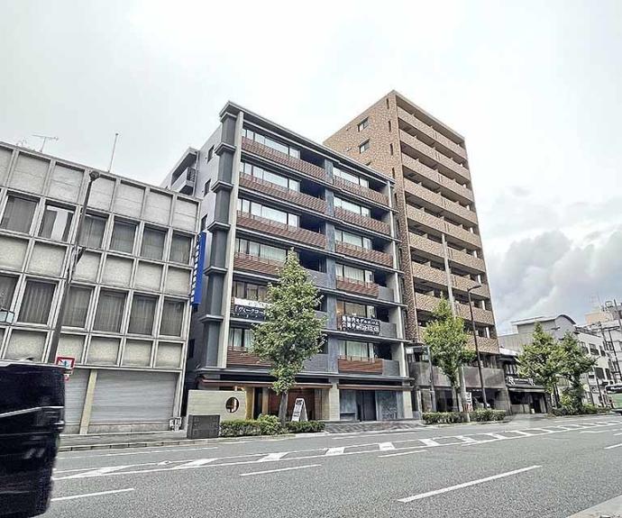 【ヴィークコート京都河原町二条】