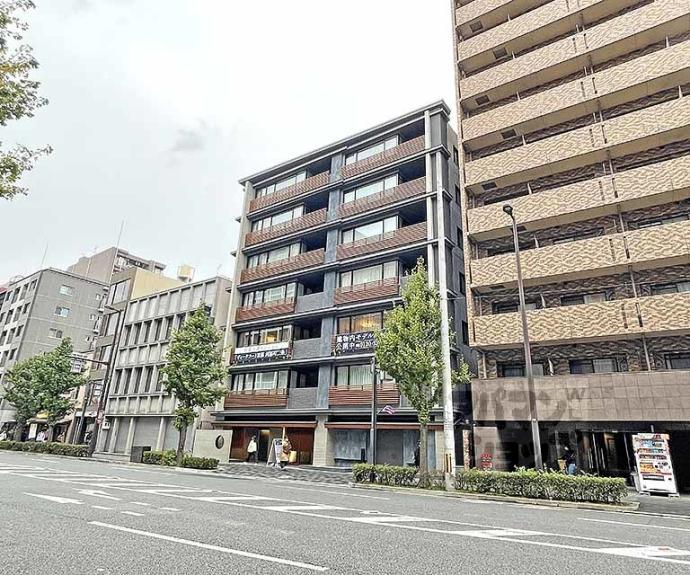 【ヴィークコート京都河原町二条】