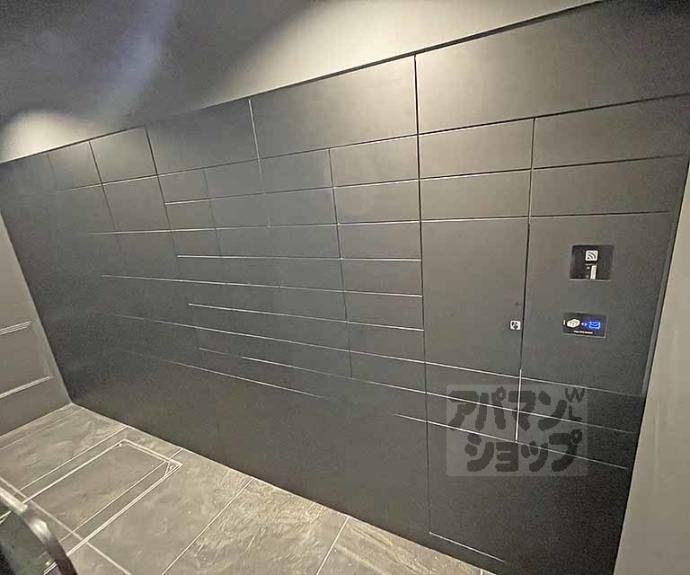 【ヴィークコート京都河原町二条】