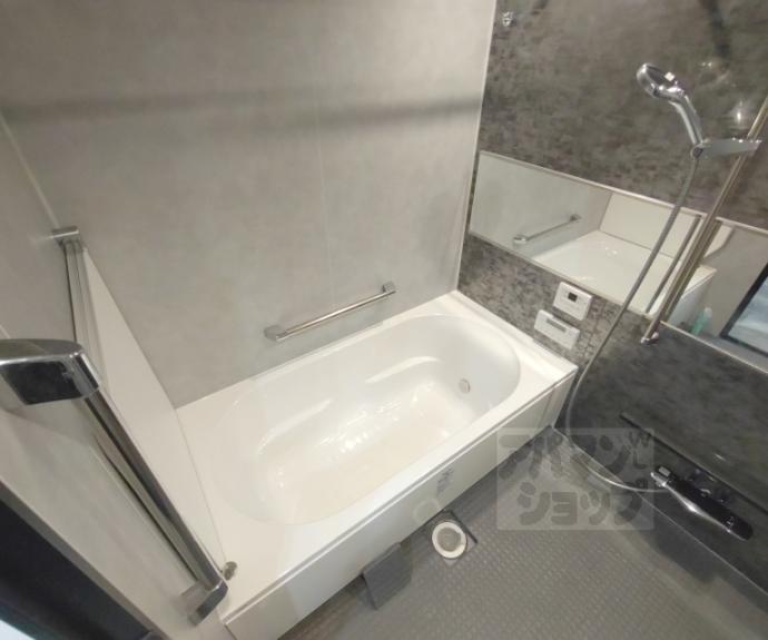 【ヴィークコート京都河原町二条】間取