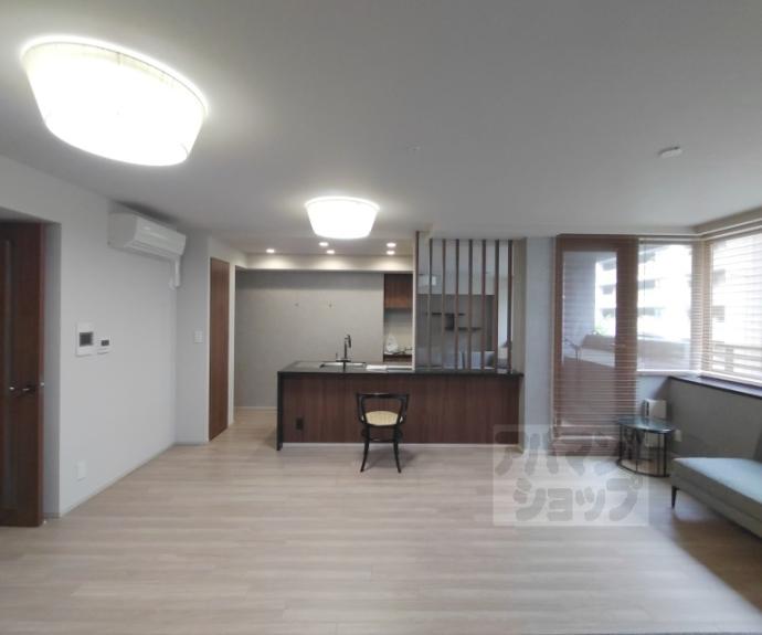 【ヴィークコート京都河原町二条】間取