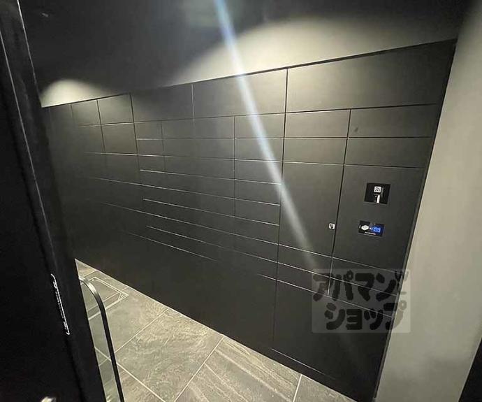 【ヴィークコート京都河原町二条】