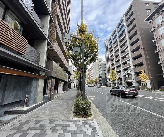 【ヴィークコート京都河原町二条】