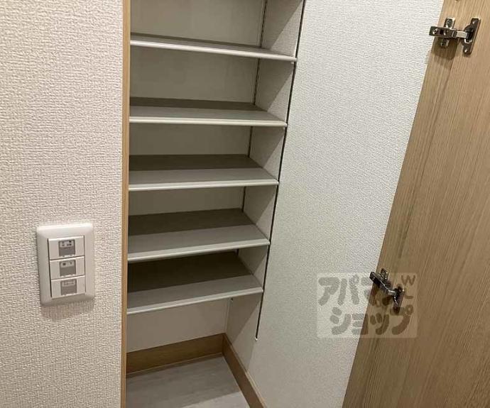 【リヴェール京都桂】間取