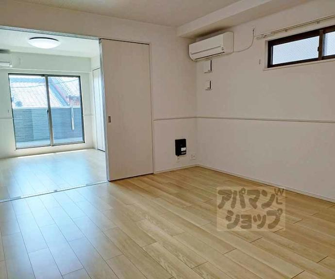 【ウィスタリア城陽】間取