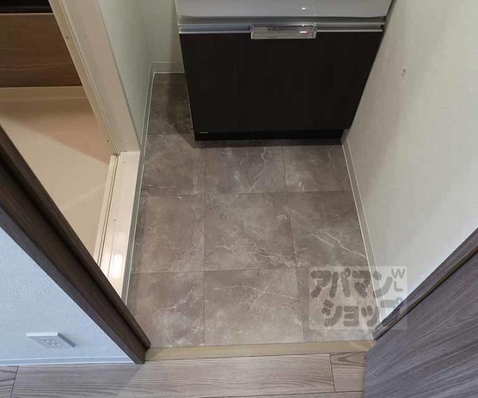 【プレサンスＴＨＥ　ＫＹＯＴＯ　新町通】間取