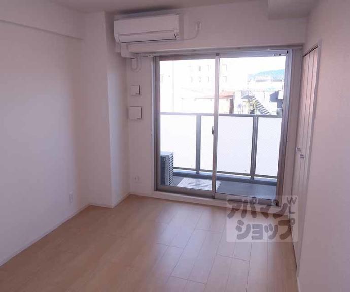 【クローバー・レジデンス京都西大路】間取