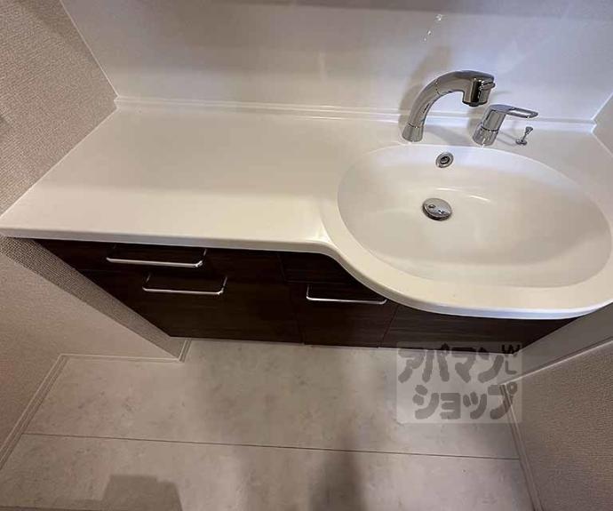 【メゾン　ド　アジュール】間取