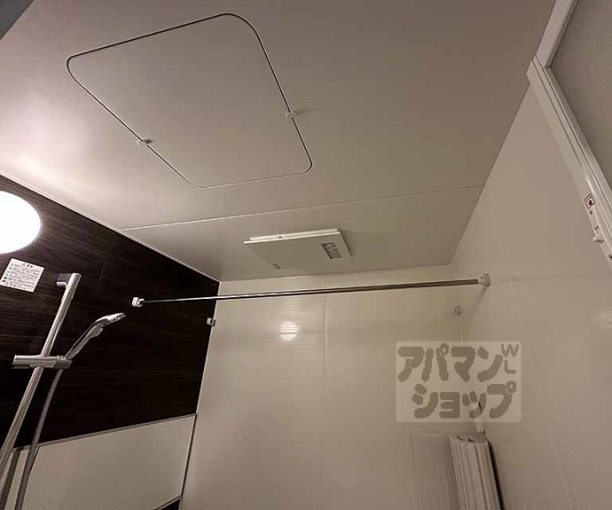 【メゾン　ド　アジュール】間取