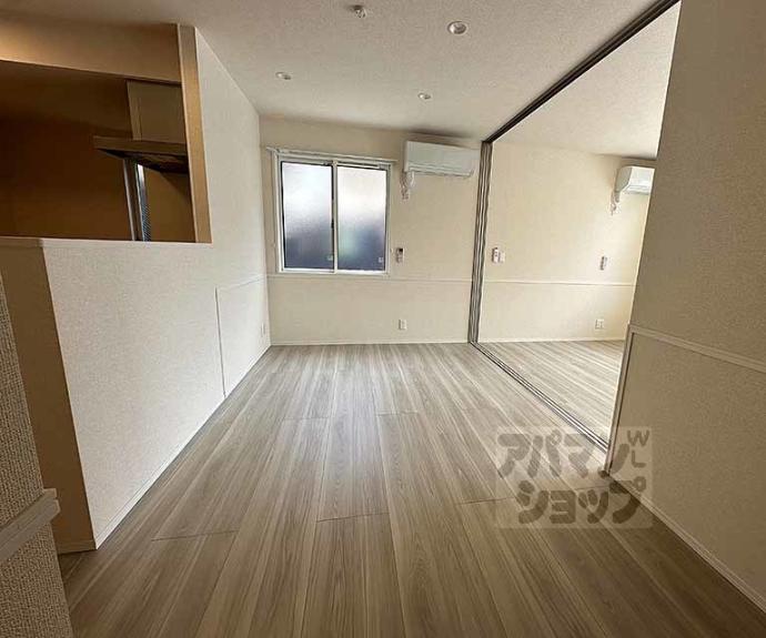 【メゾン　ド　アジュール】間取