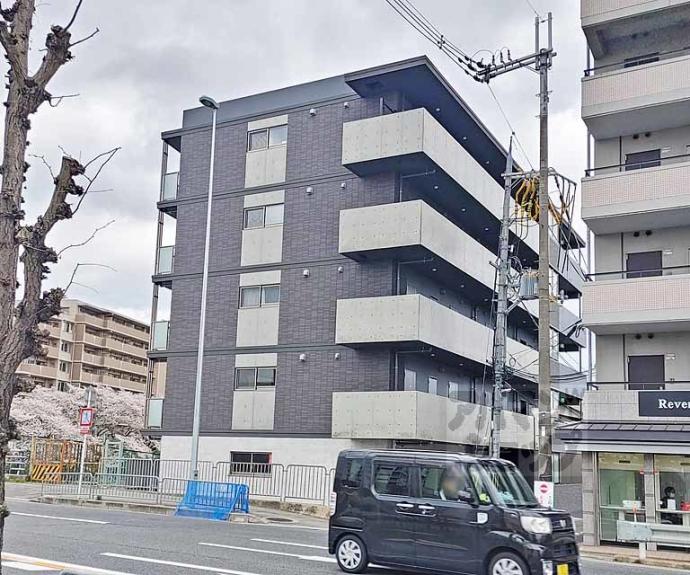 【パウゼ伏見Ｓｔａ．】間取