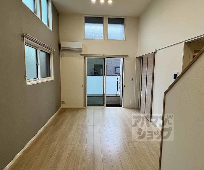 【Ｂｅｌｌｅ　Ｌｅａｄ太秦　花水木】間取