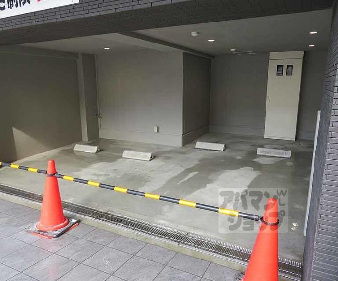 【エクスフォート京都聚楽町】間取