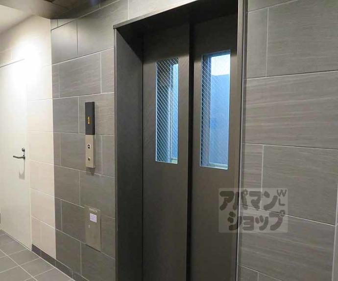 【エクスフォート京都聚楽町】間取