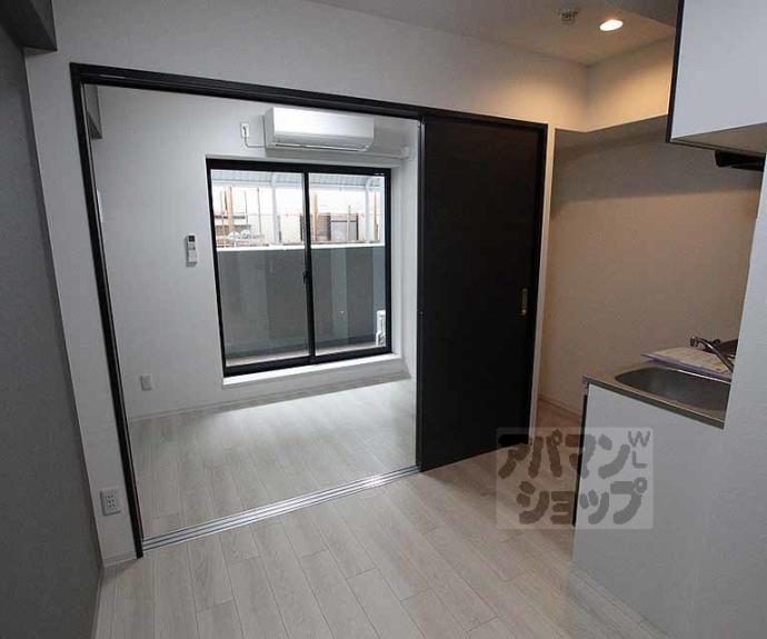 【エクスフォート京都聚楽町】間取