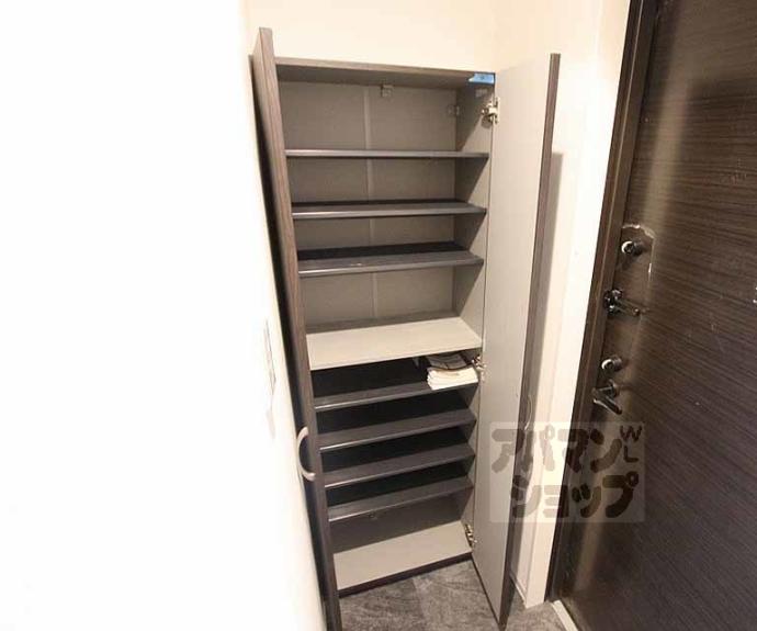 【エクスフォート京都聚楽町】間取