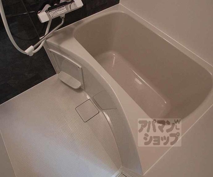 【エクスフォート京都聚楽町】間取